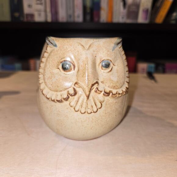 Vintage Owl pottery mug small - Picture 1 of 7